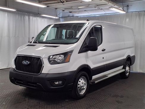 Certified 2023 Ford Transit 250 Low Roof AWD w/ Exterior Upgrade Package image 24