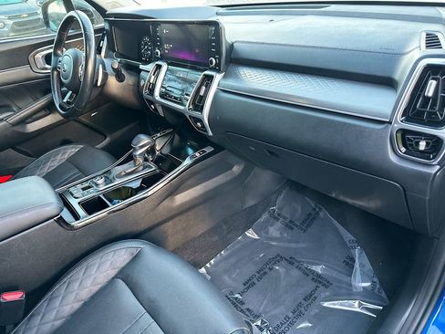 Used 2021 Kia Sorento SX image 30