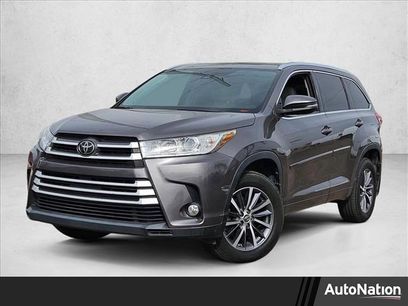 Used 2017 Toyota Highlander XLE