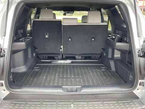 Used 2026 Toyota 4Runner SR5 image 12