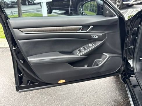 Used 2022 Honda Accord EX-L image 22