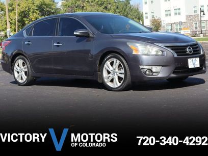 Used 2013 Nissan Altima 3.5 SV w/ Navigation Pkg