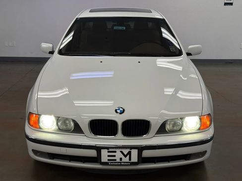Used 2000 BMW 528i Sedan RWD image 3