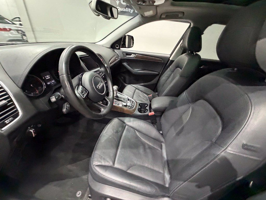 Used 2017 Audi Q5 3.0T Premium Plus w/ Technology Package AWD/4WD image 18