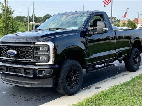 Used 2026 Ford F250 XL w/ STX Appearance Package AWD/4WD image 5