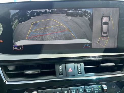 Used 2022 Lexus ES 350 Ultra Luxury FWD image 18