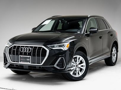 Certified 2025 Audi Q3 2.0T Premium w/ Convenience Package