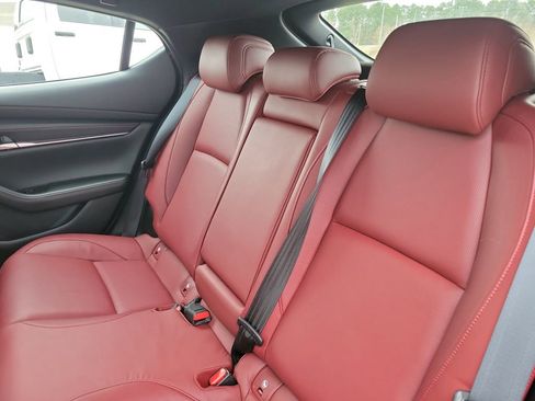 Used 2024 MAZDA MAZDA3 s image 29