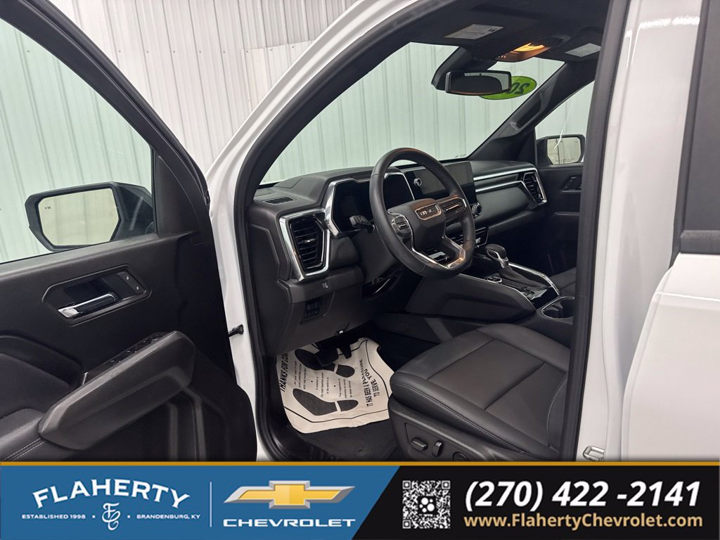 Used 2025 GMC Canyon Elevation w/ Convenience Package AWD/4WD image 9