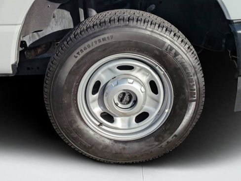 Used 2024 Ford F350 XL w/ 360-Degree Camera Package image 31