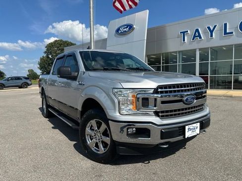 Used 2019 Ford F150 XLT w/ Equipment Group 302A Luxury AWD/4WD image 4