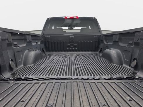 Used 2015 Chevrolet Silverado 1500 W/T image 32