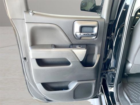 Used 2019 Chevrolet Silverado 1500 LT w/ LPO, Black Pack image 18