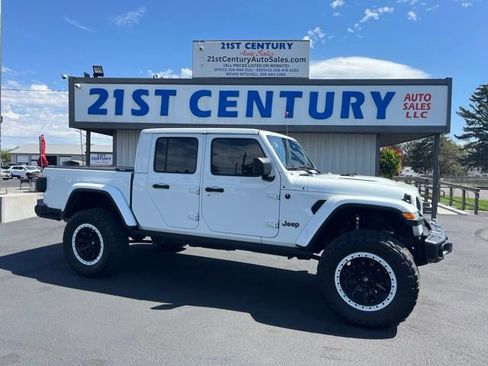 Used 2021 Jeep Gladiator Rubicon AWD/4WD image 1