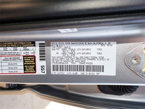 Used 2024 Toyota Tacoma TRD Sport image 31