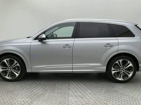 Used 2020 Audi Q7 3.0T Prestige w/ Prestige Package AWD/4WD image 5