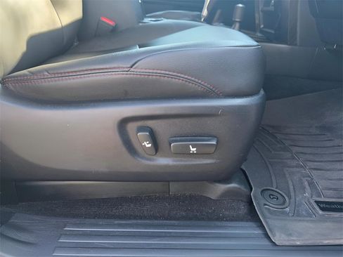 Used 2023 Toyota 4Runner TRD Off-Road Premium image 12