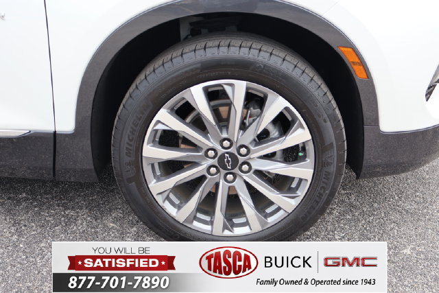 Used 2024 Chevrolet Blazer Premier w/ Enhanced Convenience Package FWD image 10