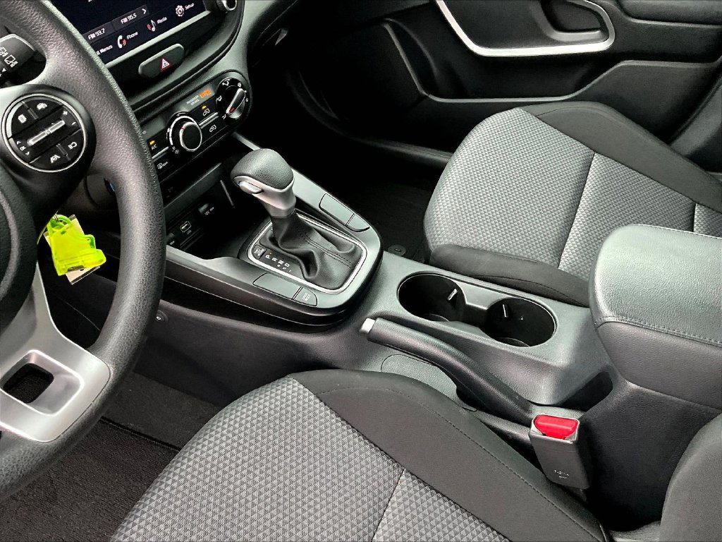Used 2023 Kia Soul LX w/ Option Group 015 FWD image 20
