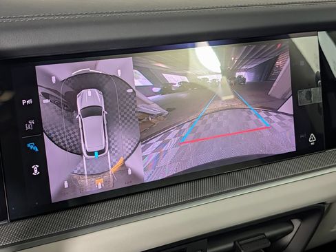 New 2026 Porsche Cayenne AWD/4WD image 32