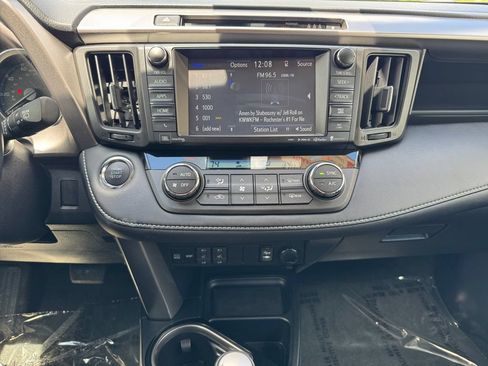 Certified 2018 Toyota RAV4 Limited w/ All Weather Liner Package AWD/4WD image 15