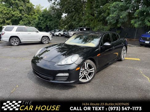 Used 2013 Porsche Panamera RWD image 1
