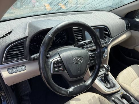 Used 2017 Hyundai Elantra Value Edition FWD image 18