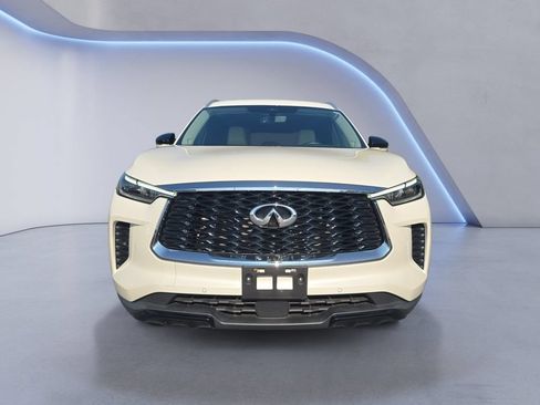 Used 2023 INFINITI QX60 Luxe w/ Performance Audio Package AWD/4WD image 9