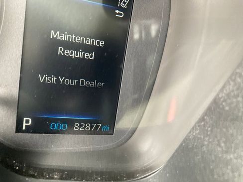 Used 2022 Toyota Corolla LE image 20