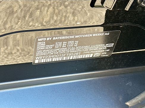 Used 2025 BMW i4 eDrive40 w/ M Sport Package image 38