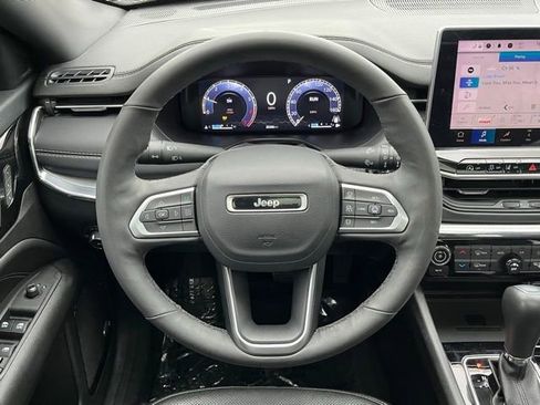 Used 2023 Jeep Compass High Altitude w/ Driver Assist Group I image 12