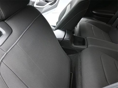 Used 2018 Chevrolet Camaro LT w/ Technology Package image 16