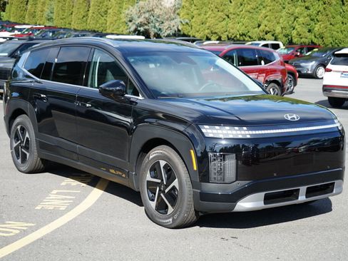 New 2026 Hyundai Ioniq 9 SE image 3