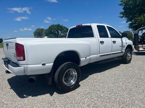 Used 2006 Dodge Ram 3500 Truck SLT AWD/4WD image 5