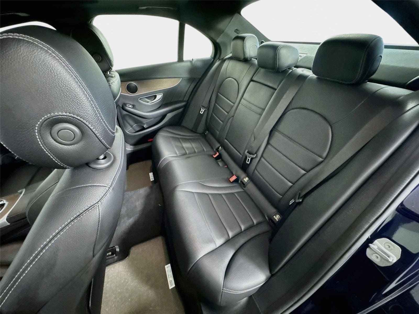 Used 2020 Mercedes-Benz C 300 Sedan image 22