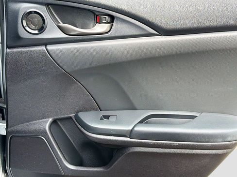 Used 2021 Honda Civic Sport image 17