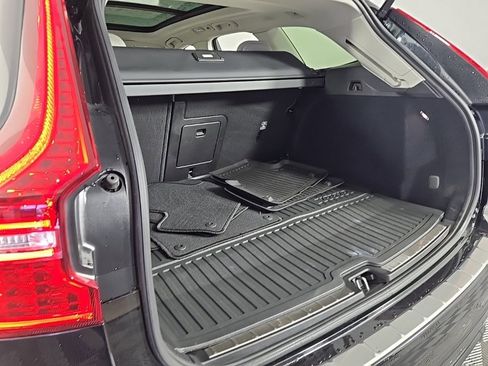 Certified 2025 Volvo XC60 T8 Plus w/ Protection Package Premier image 12