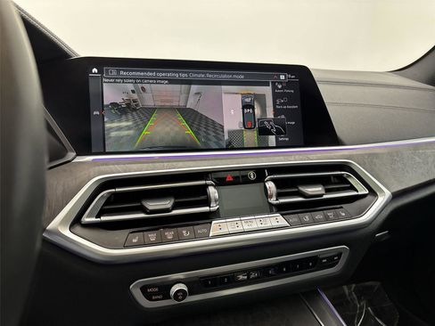 Used 2022 BMW X5 xDrive40i w/ Premium Package image 30