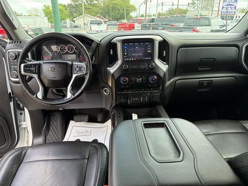 Used 2020 Chevrolet Silverado 1500 RST image 21