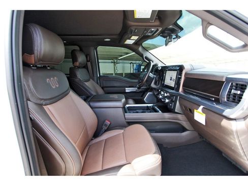 Used 2024 Ford F350 King Ranch w/ FX4 Off-Road Package AWD/4WD image 27