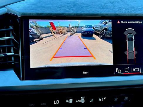 Used 2024 Audi Q4 e-tron Premium Plus w/ Premium Plus image 25