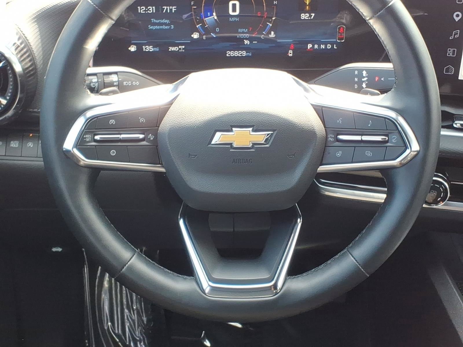 Used 2026 Chevrolet Equinox LT AWD/4WD image 14