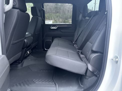 New 2026 Chevrolet Silverado 2500 LT image 21