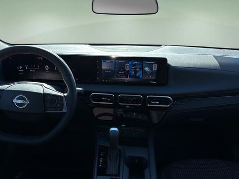 New 2026 Nissan Sentra SR FWD image 7