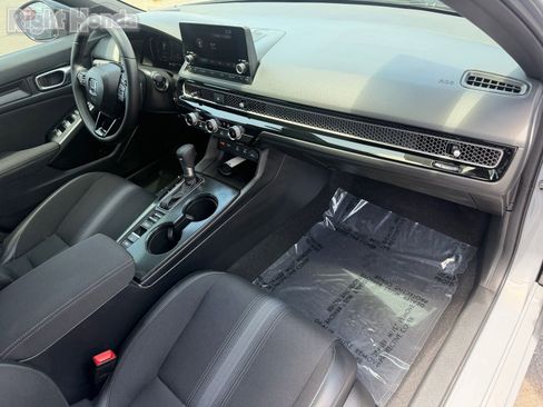 Used 2026 Honda Civic Sport image 12