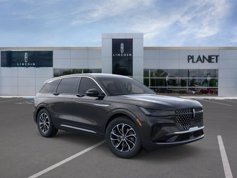 New 2026 Lincoln Nautilus Premier AWD/4WD image 7
