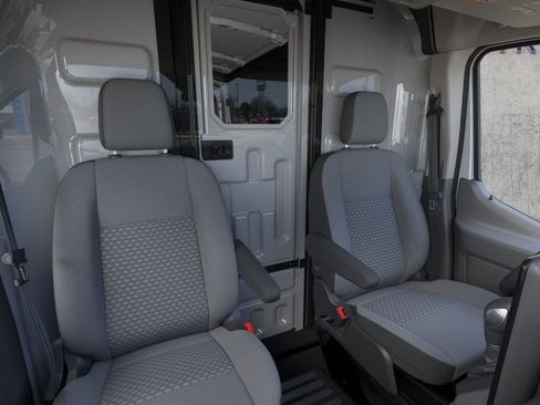 New 2026 Ford Transit 250 148 Medium Roof RWD image 10
