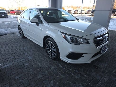 Used 2019 Subaru Legacy 2.5i Premium image 5