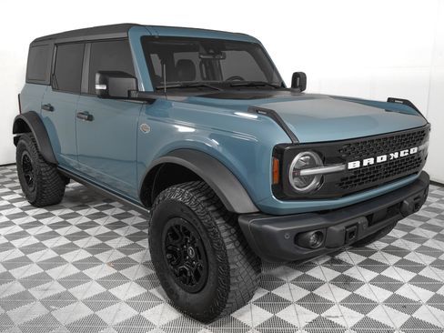 Used 2023 Ford Bronco Wildtrak AWD/4WD image 2