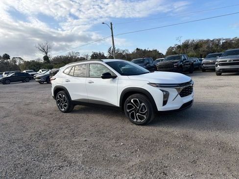 New 2026 Chevrolet Trax RS w/ Driver Confidence Package image 20